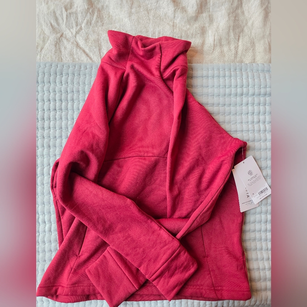 Athleta polar tech funnel neck sweatshirt